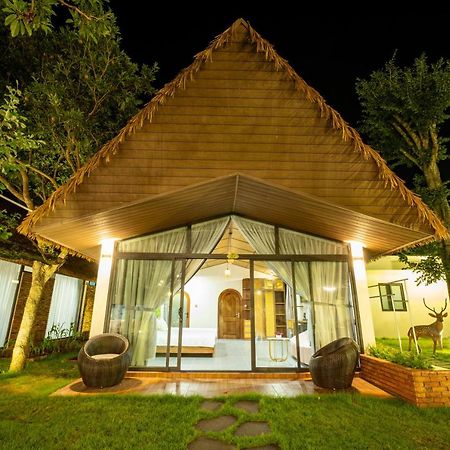 Apple House & Coffee Hotel Bà Rịa Buitenkant foto