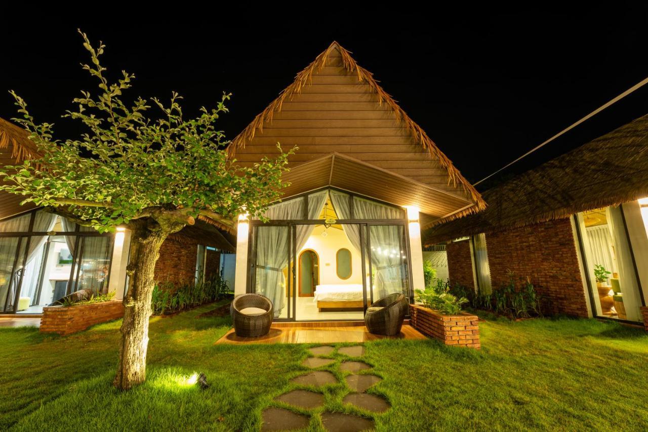 Apple House & Coffee Hotel Bà Rịa Buitenkant foto