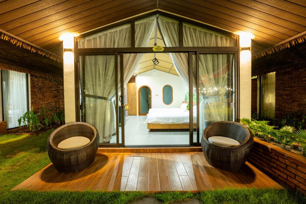 Apple House & Coffee Hotel Bà Rịa Buitenkant foto