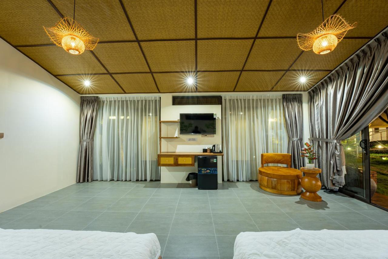 Apple House & Coffee Hotel Bà Rịa Buitenkant foto