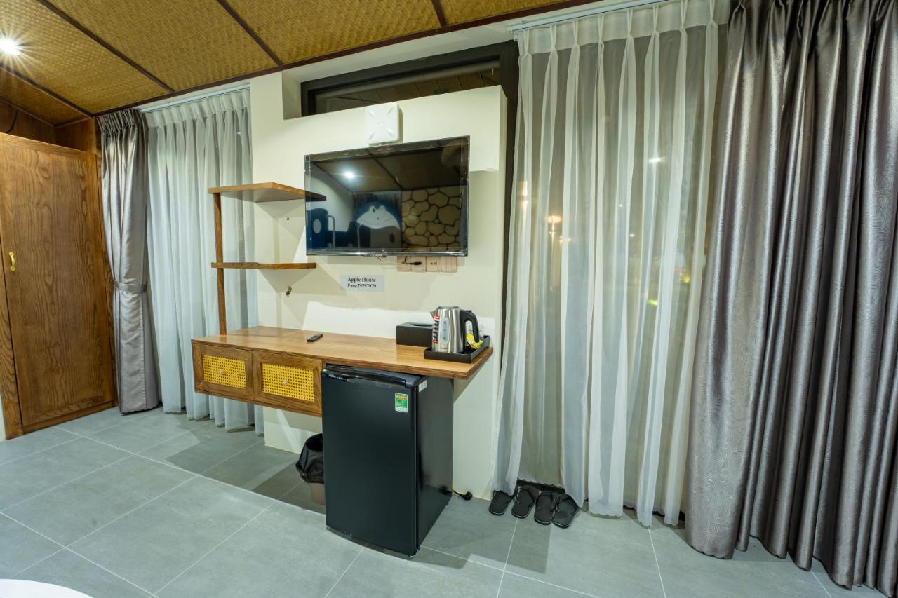 Apple House & Coffee Hotel Bà Rịa Buitenkant foto