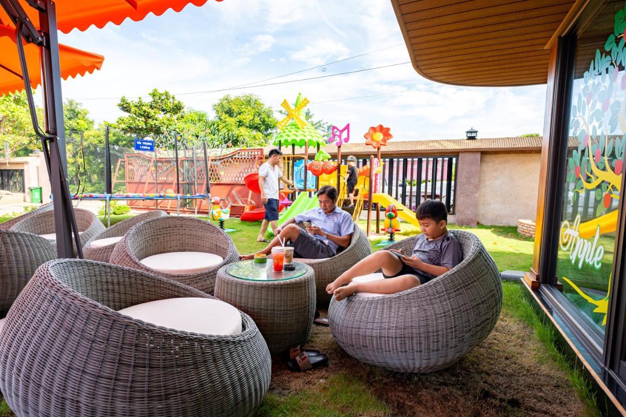 Apple House & Coffee Hotel Bà Rịa Buitenkant foto