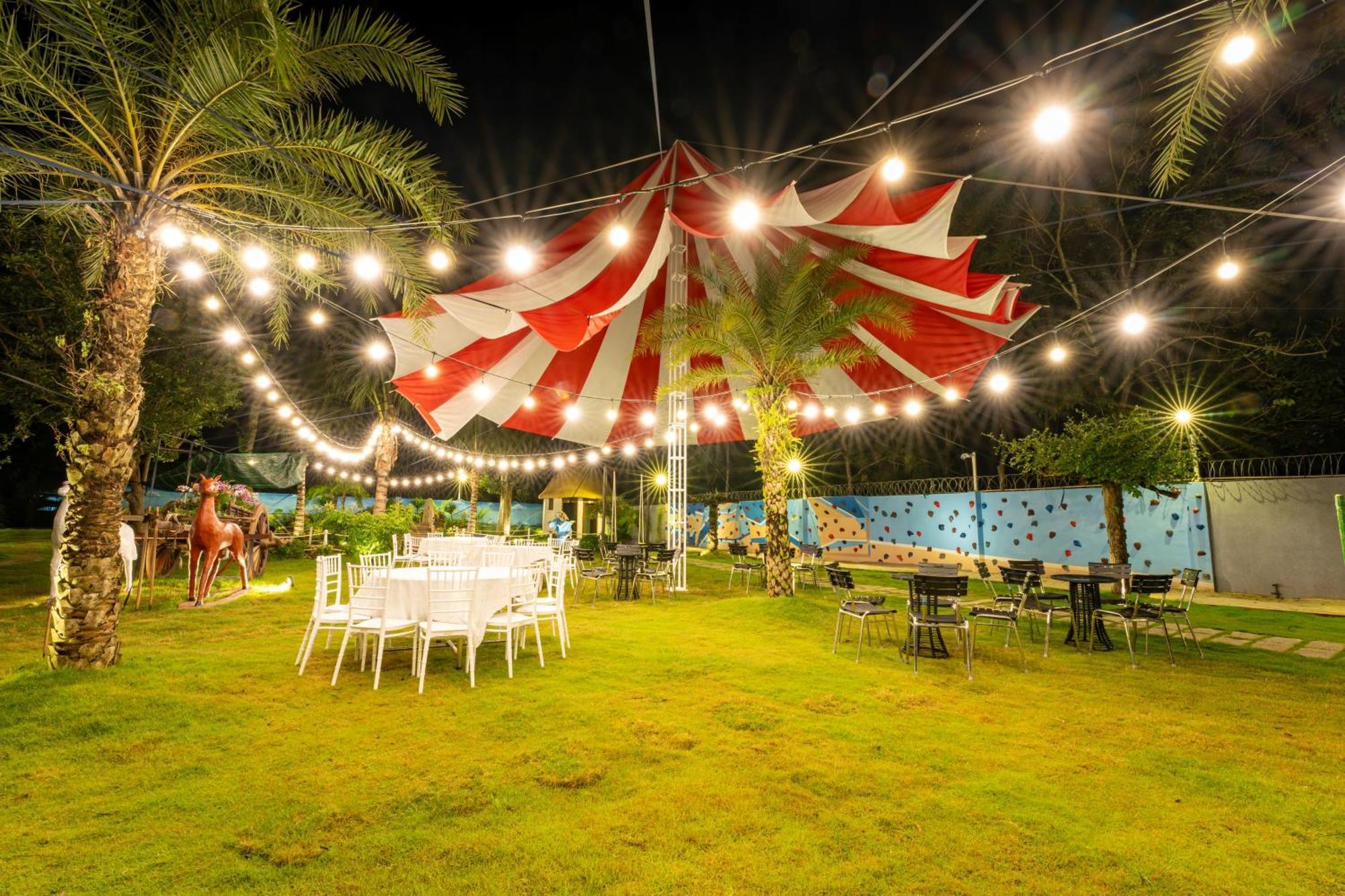 Apple House & Coffee Hotel Bà Rịa Buitenkant foto